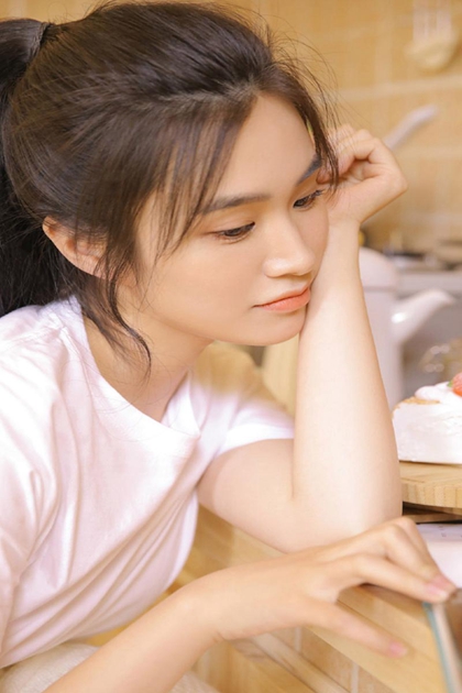 洛蕊陆时泽
