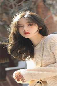 攀上巅峰后，前妻跪求原谅