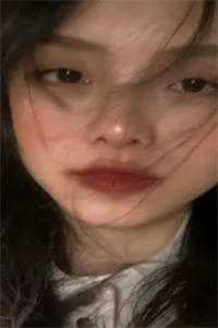 十八线糊咖离婚逆袭，大佬忙追妻