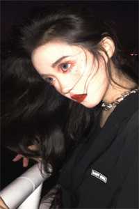 重生73：弃村花，娶绝美女知青