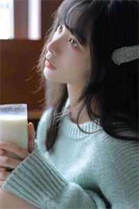 女配踹飞恋爱脑，狂改剧本成女主！