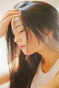 《娘被休后，傻子闺女来养家》小说大结局在线试读 褚秋月褚清宁小说阅读