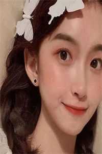 恶魔继后虐全家，顺手摘取帝王心