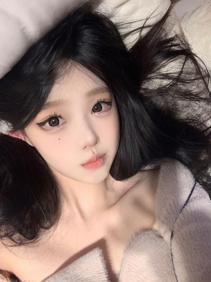 死遁后，金丝雀拐着豪门夫人带球跑了