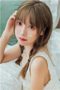 我，八块腹肌，给女帝做假太监？