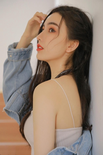 被渣男害死后，乖乖女重生掀桌了小说